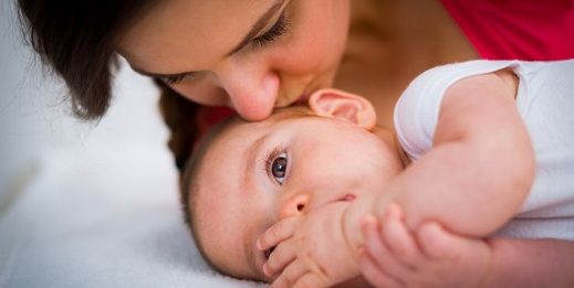 Bebeklerde Kolik Nedir? Nedenleri ve Belirtileri