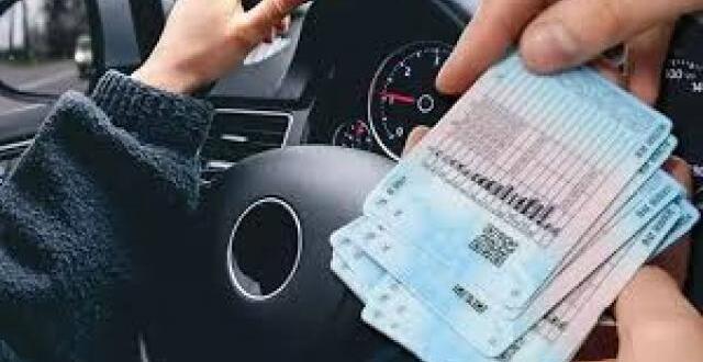 E’hliyete yaş sınırlaması.